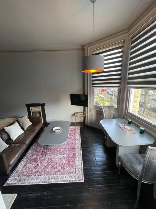 Elegant Studio In Central Hove - 5 Min Walk To Beach - 10 Min To Brighton Exterior photo