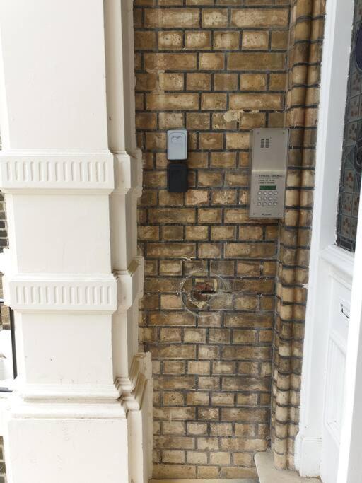 Elegant Studio In Central Hove - 5 Min Walk To Beach - 10 Min To Brighton Exterior photo